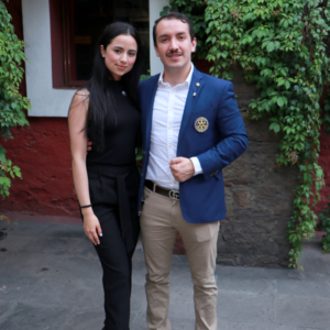 Bruno Rubi y Alexa Bautista