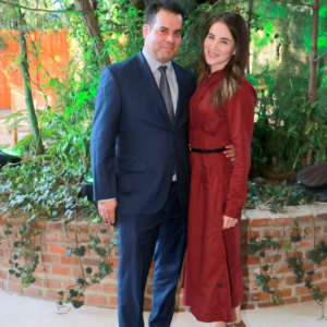 Carlos Alarcon Y Stefanie Foster