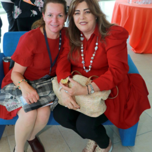 Gabi Aportela y Alma Tanuz