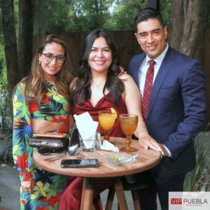 Ainat Carranza, Karen Zacarias y Carlos Zamorano