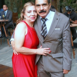Eduardo López y Gina Carrillo