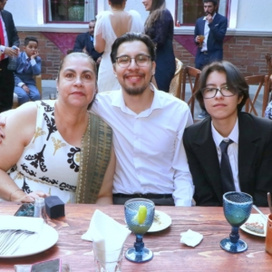 Valentina Padilla, Emilio y Leticia Glez