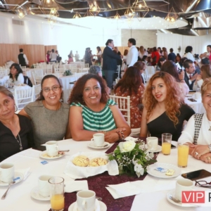 Amigas de Olivia Salomon (7)