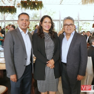 Edmundo Tltehui, Guadalupe Cuautle y Compañia