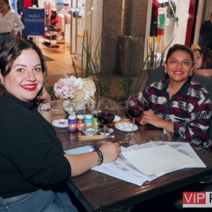 Mariana Garza y Marina Fájaro