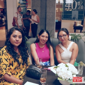 Nayeli Ramírez,Vianey Vázquez y Denisse Rodríguez