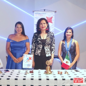 HaisselyneGonzález,Eloina Olivares y Lupita Juárez