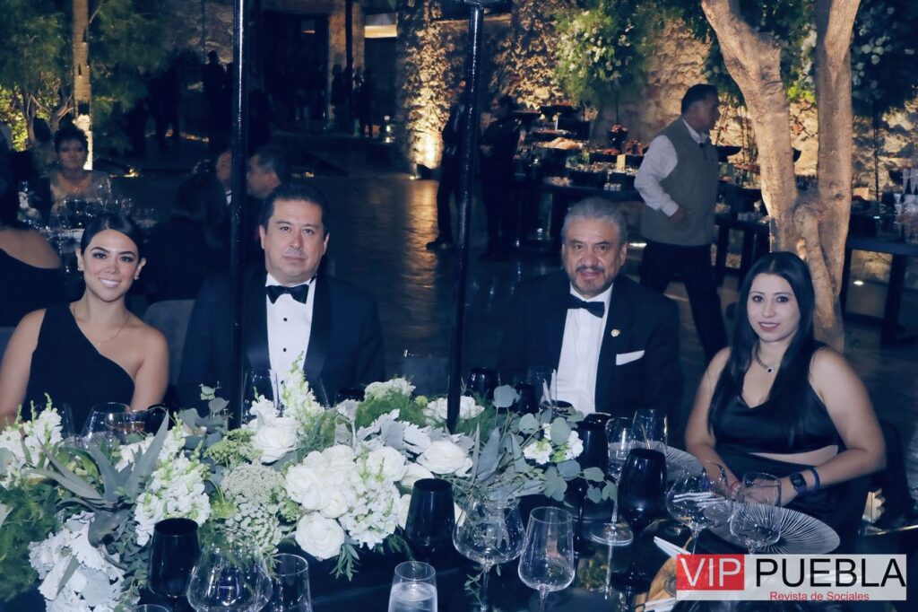 Lorena Ramos, Jorge Ramos, Jorge Cajica y Fernando Cajica.