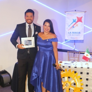 Reconcocimiento a David Zanera
