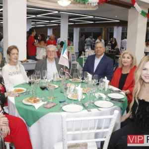 Fabiola Stefanoni y Fabiola García y Familia Morales Stefanoni