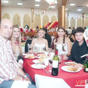 Familia Bahren Isselin