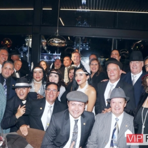 Foto de Grupo de Rotarios Celebrando los 100 años de Servicio (1)