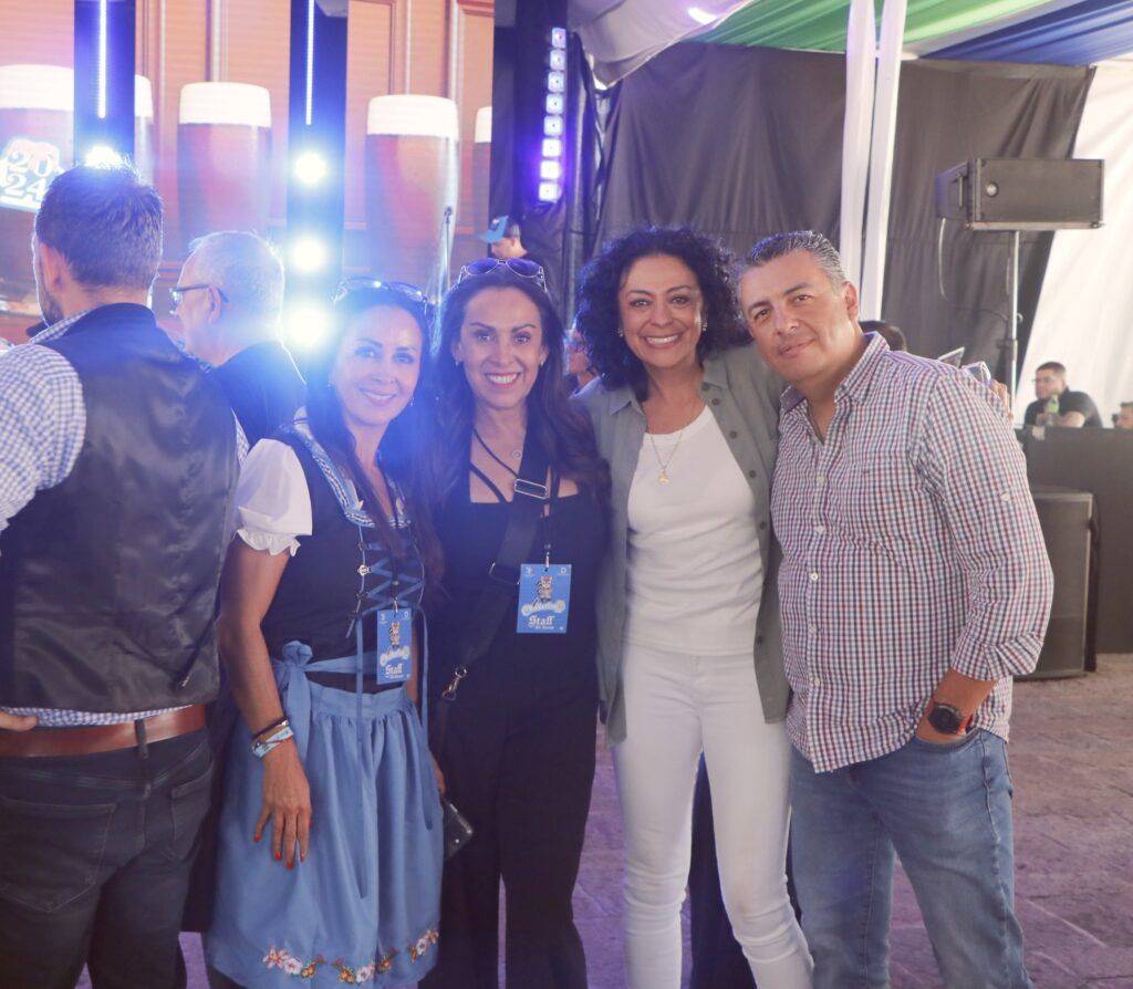Marisol Sánchez,Mónica Peralta,Ema Yunez,Ricardo Guerrero