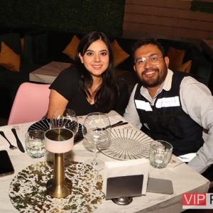 Damaris Arroyo y Eduardo Monreal