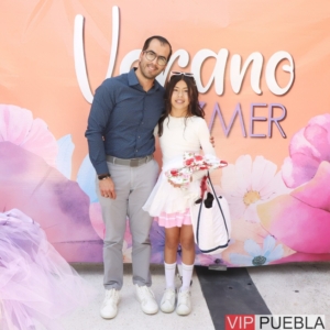 La Familia Gómez En El Curso de Verano Trozmer