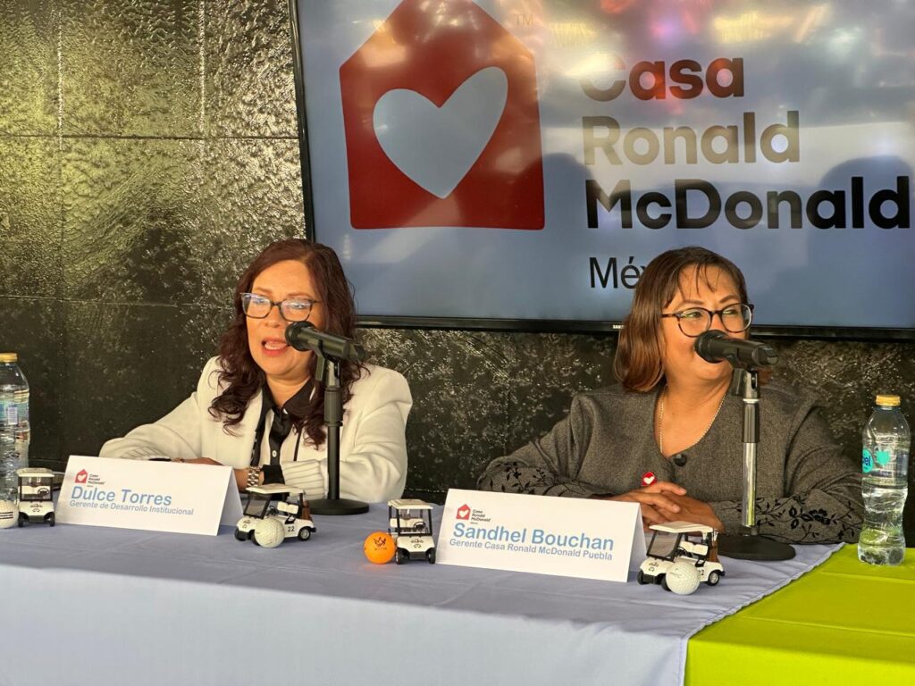 Dulce Torres Gerente de Desarrollo Institucional y Sandhel Bouchan Gerente de Casa Ronald Macdonald Puebla.