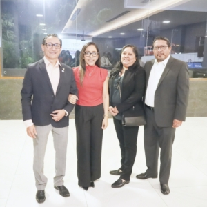Giovani Duran, Andrea Herrera, Karina Garzo y Jorge Gochis