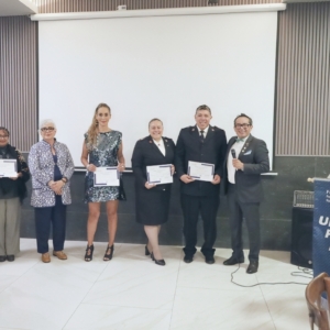 Reconocimientos a Invitados o Aliados