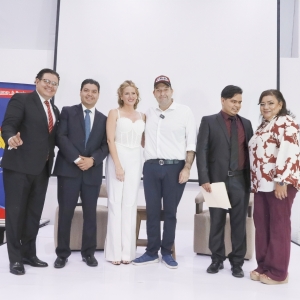 Entrega de Reconocimiento a Javier Lope Fránces Por Parte de Nuestros Anfitriones (1)