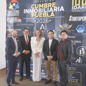 Equipo Masters Con la Vicepresidenta Alejandra Montaño