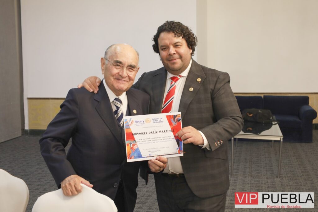 Reconocimiento a Armando Ortiz Martínez Como Past President