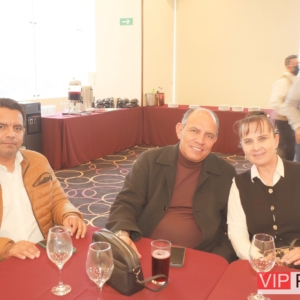 Heriberto Torres, Ricardo Castillo y Elizabeth Vallovena